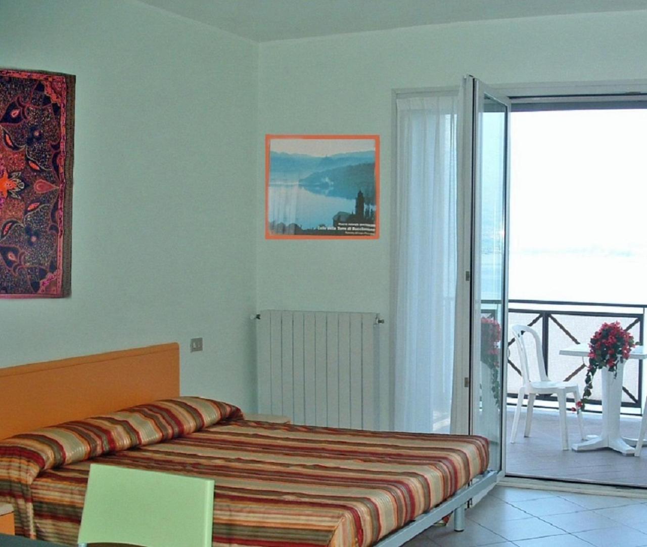 Residence Tre Ponti Verbania Kültér fotó
